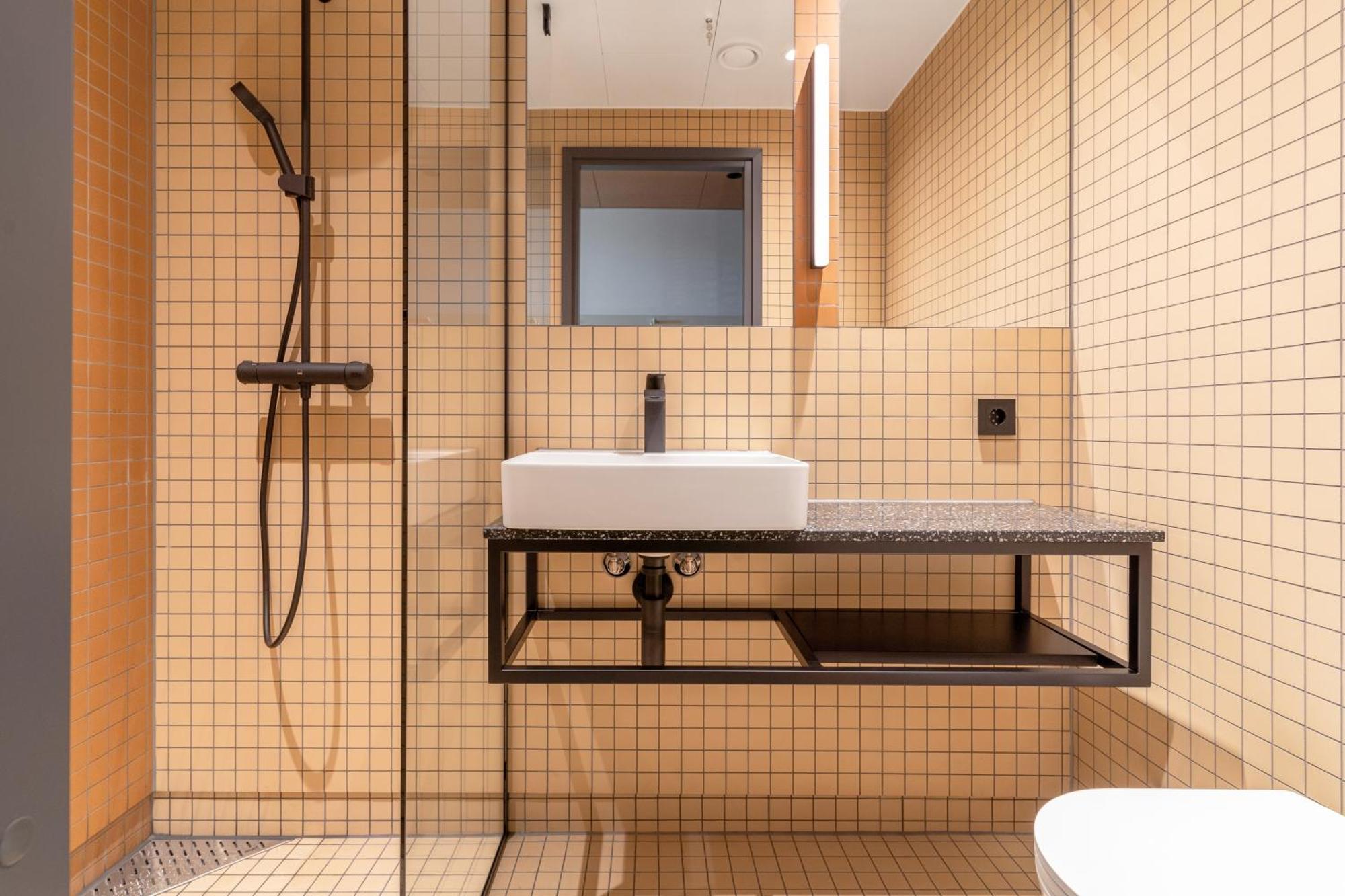 וואנטאה Comfort Hotel Helsinki Airport מראה חיצוני תמונה